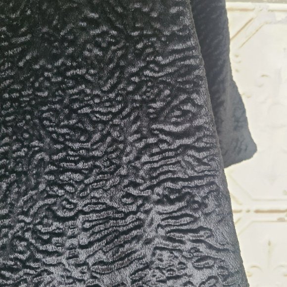 Vintage Black Coat with Fur Collar Granny Chic - Picture 11 of 12